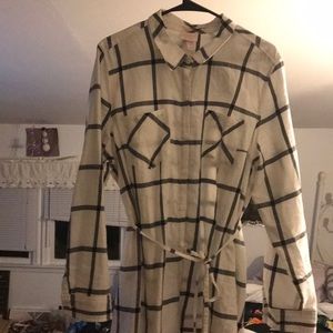 Hundred percent cotton long sleeve top